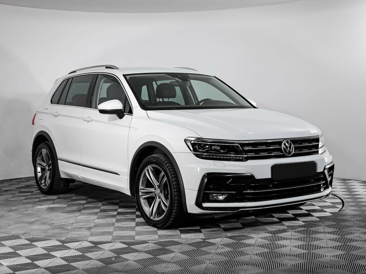 Volkswagen Tiguan II, 2019 - 92 843 км. | Фото №3