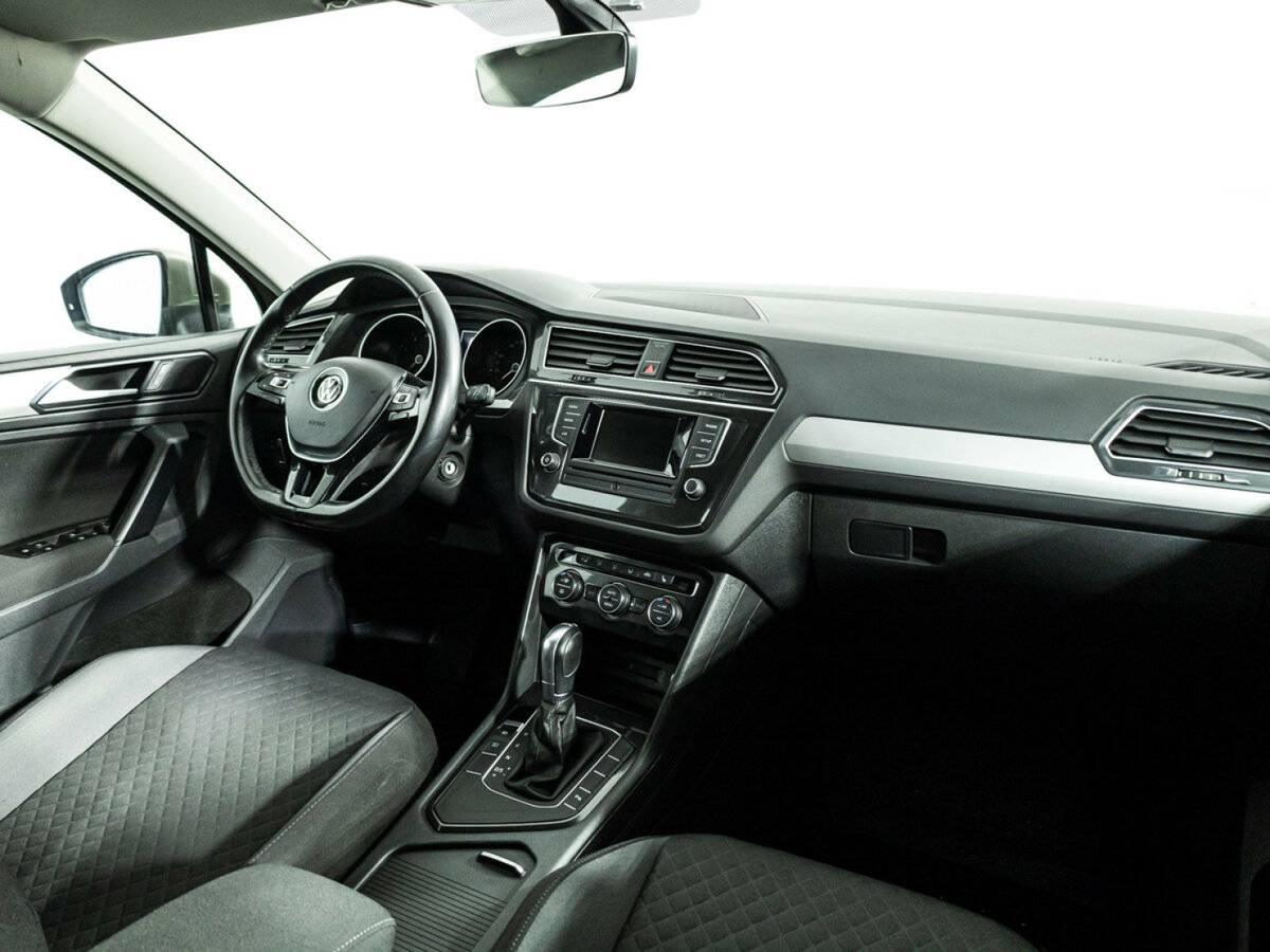 Volkswagen Tiguan II, 2017 - 76 658 км. | Фото №7