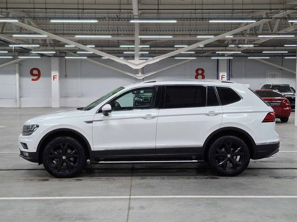 Volkswagen Tiguan Allspace II, 2018 - 138 001 км. | Фото №8
