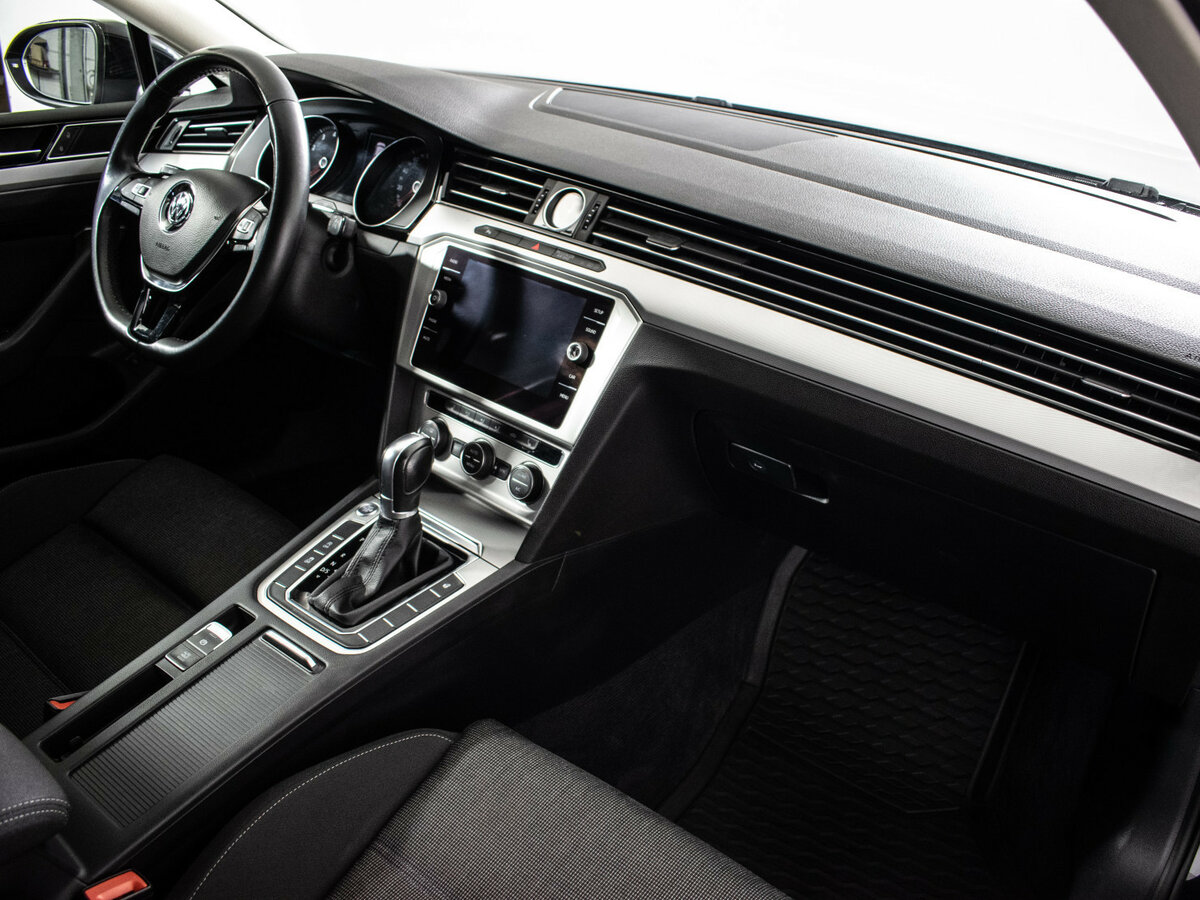 Volkswagen Passat B8, 2017 - 80 779 км. | Фото №8