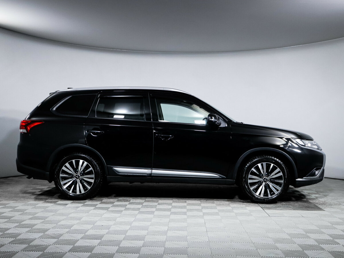 Mitsubishi Outlander III Рестайлинг 3, 2019 - 128 765 км. | Фото №4