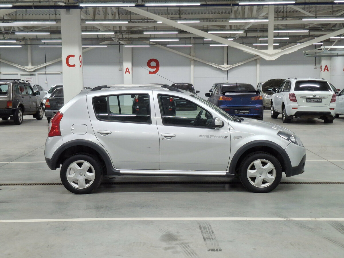 Renault Sandero Stepway I, 2013 - 95 501 км. | Фото №4