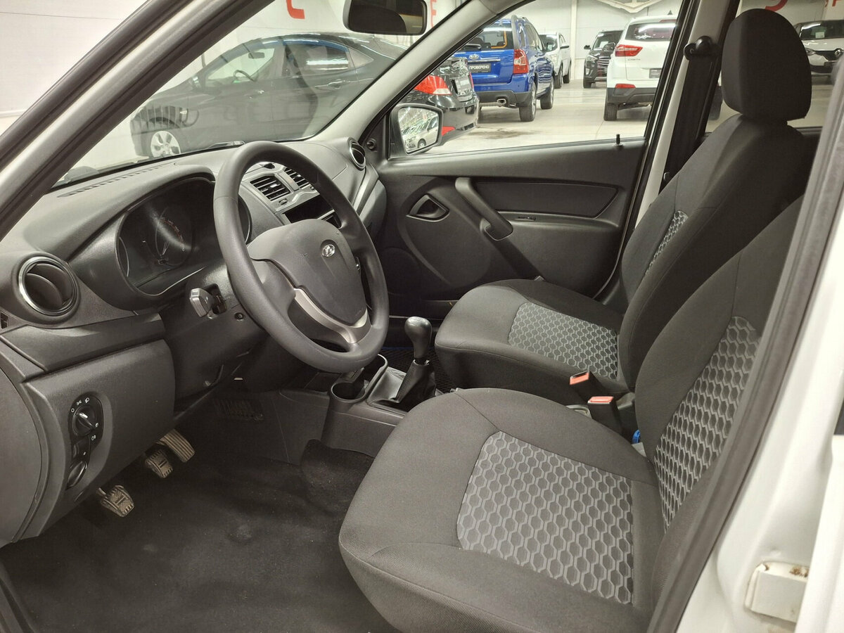 Lada (ВАЗ) Granta I Рестайлинг, 2020 Фото №16