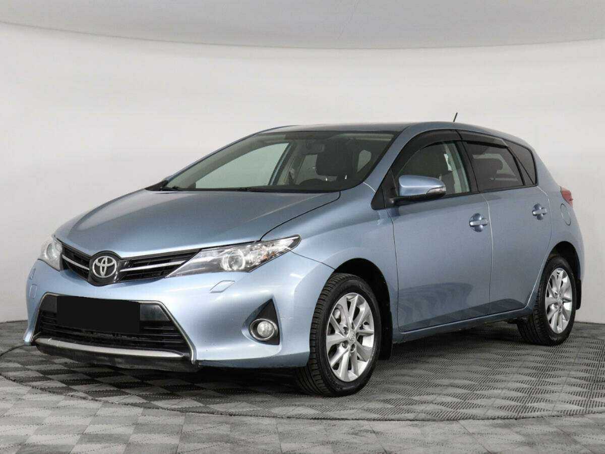 Toyota Auris, 2013 Фото №1