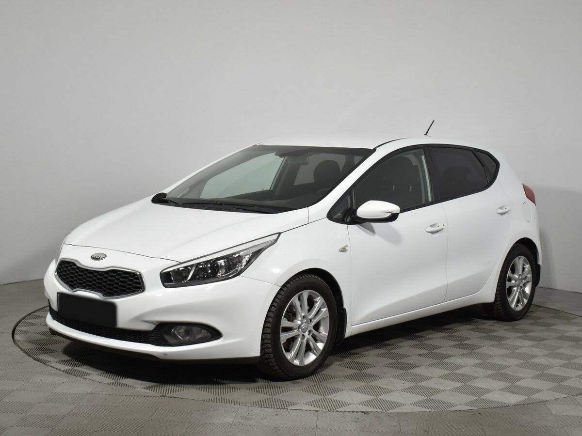 Kia Ceed II, 2013 - 125 002 км. | Фото №1